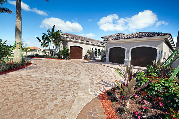  Hampton, IL Driveway Pavers Pros